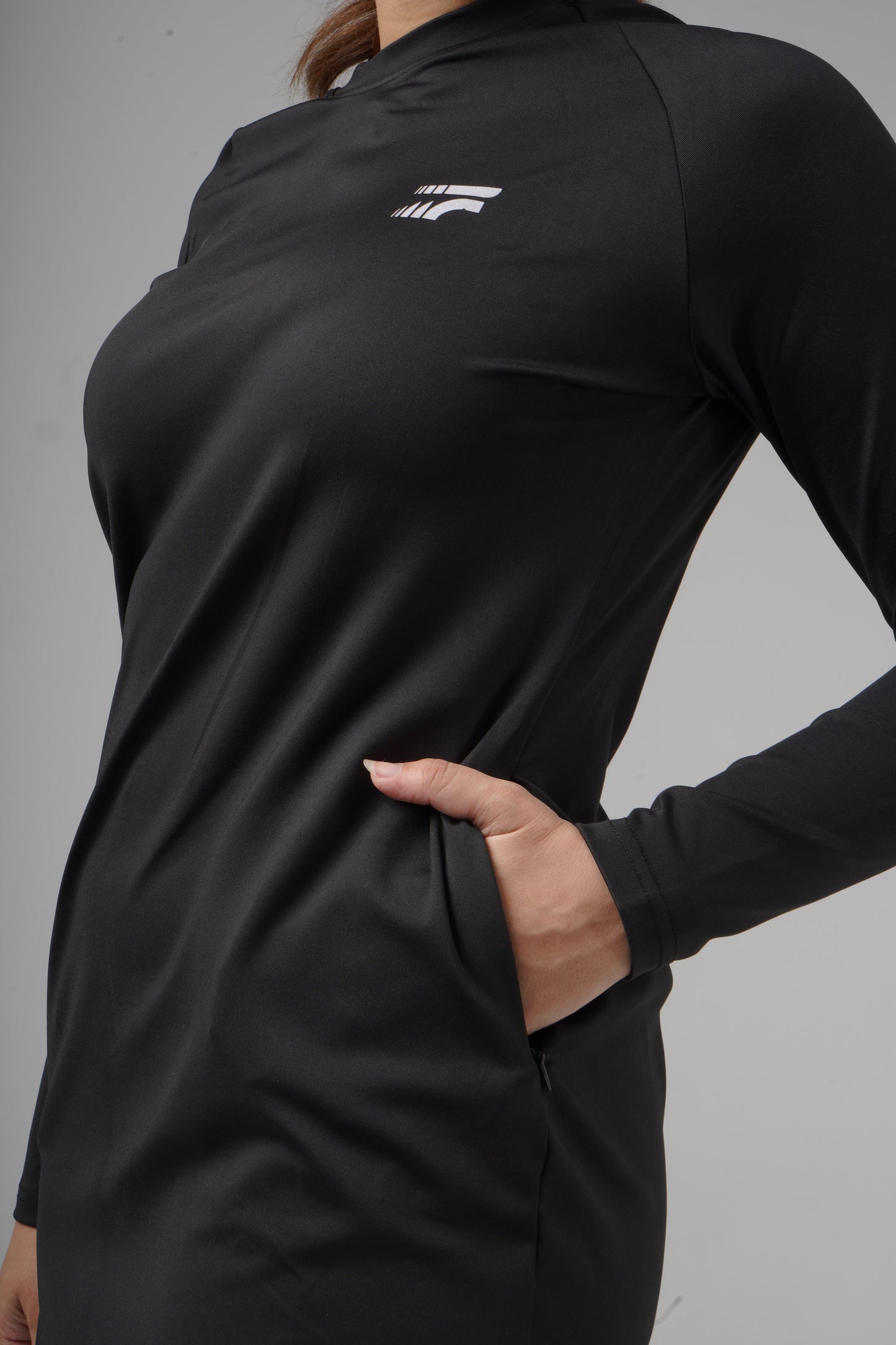 Essential training top-Black