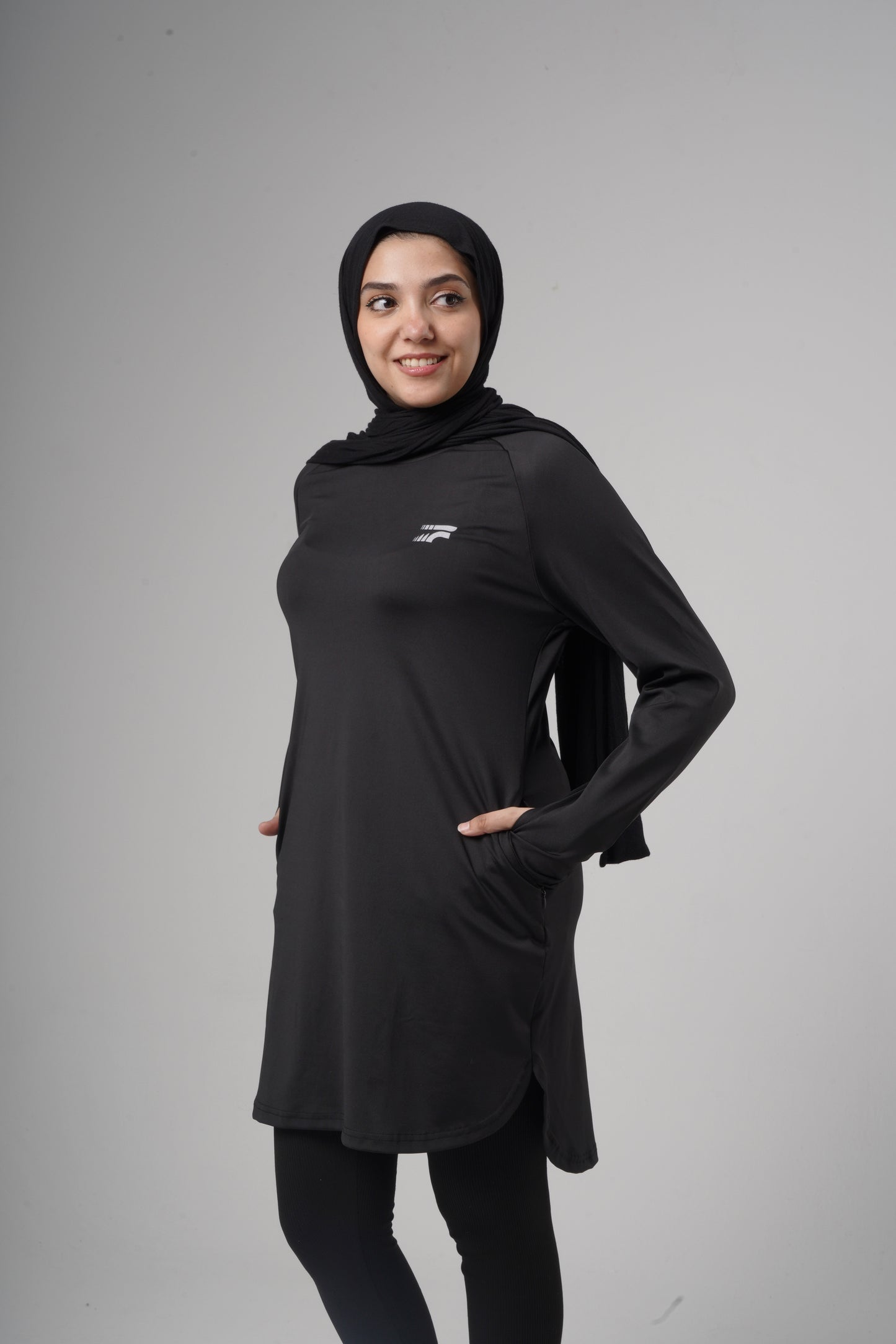 Essential training top-Black