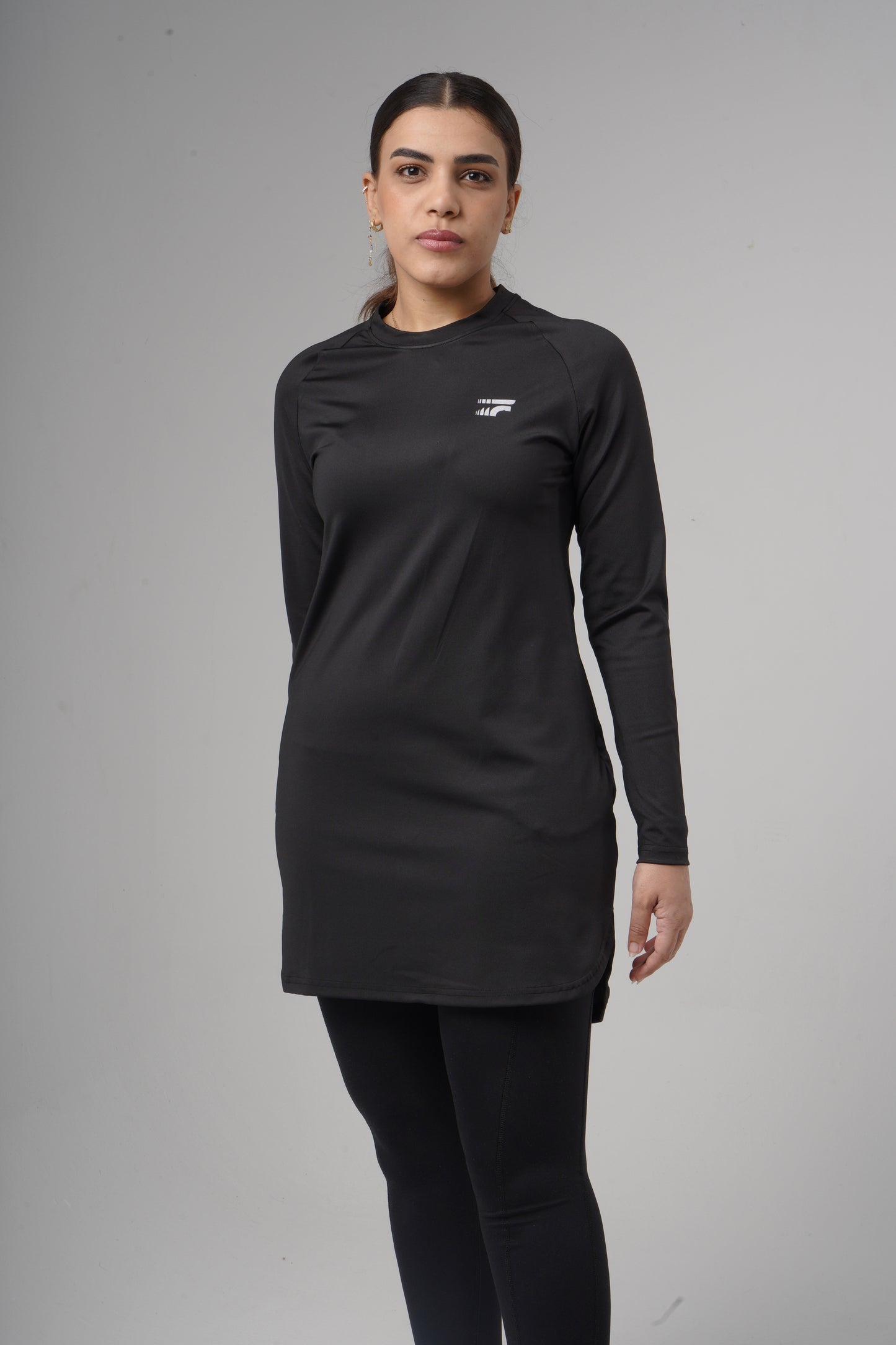 Essential training top-Black